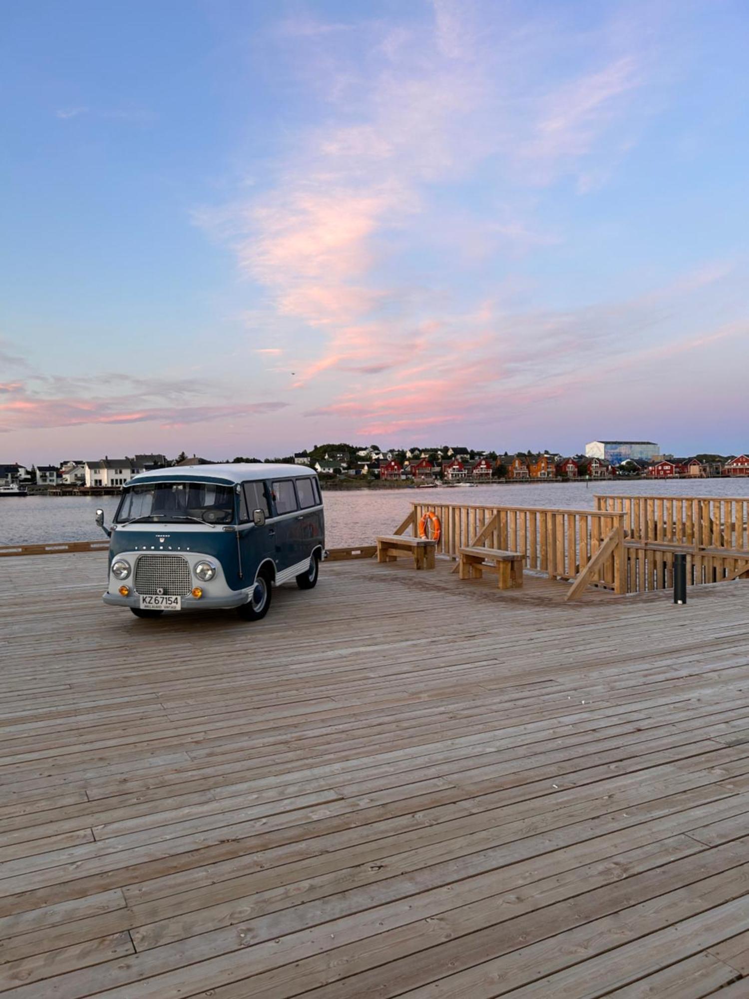 #Lofoten Leilighet Ved Sjoen Ballstad Exterior foto